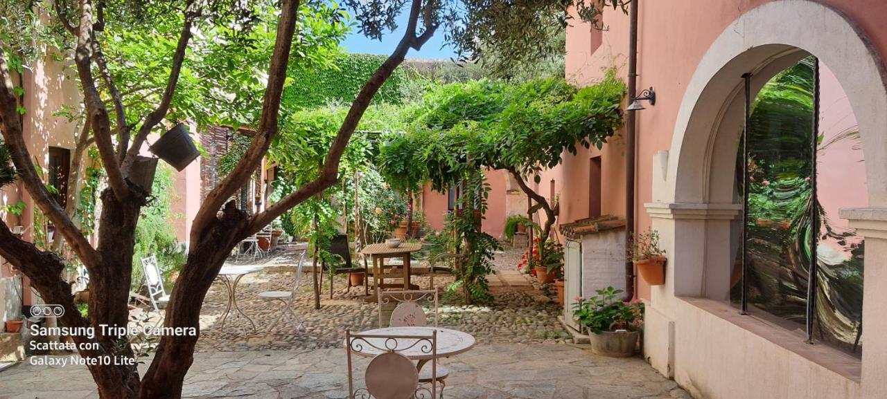 Casa Camboni-Dimora Storica Bed & Breakfast サン・ヴィート エクステリア 写真