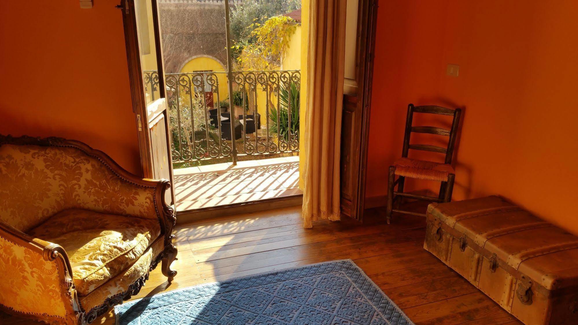 Casa Camboni-Dimora Storica Bed & Breakfast サン・ヴィート エクステリア 写真
