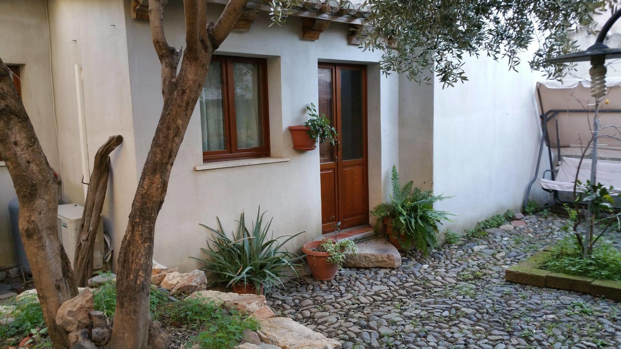 Casa Camboni-Dimora Storica Bed & Breakfast サン・ヴィート エクステリア 写真